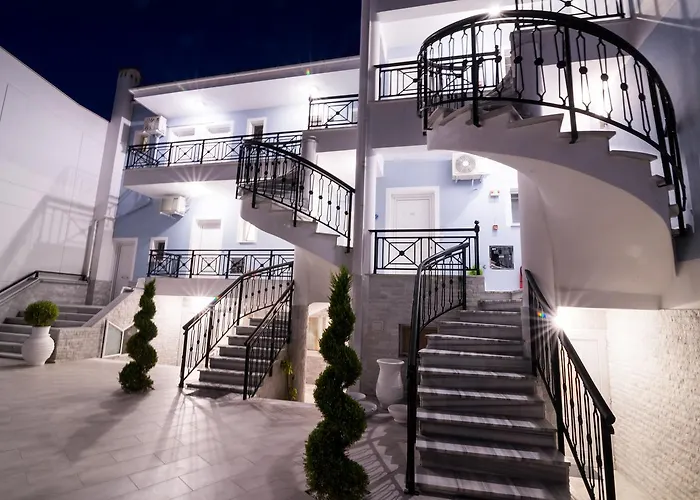 アパート Filipidis